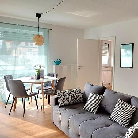 Moderne Wohnung Mit Vollausstattung In Ruhiger Lage, W-Lan Grossrohrsdorf Bagian luar foto