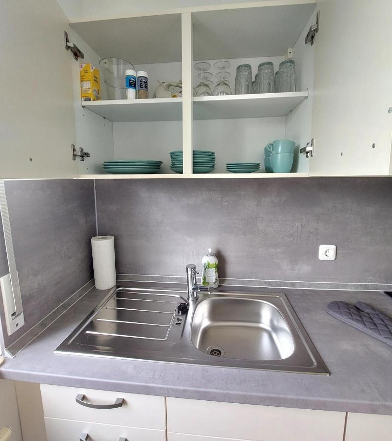 Moderne Wohnung Mit Vollausstattung In Ruhiger Lage, W-Lan Grossrohrsdorf Bagian luar foto
