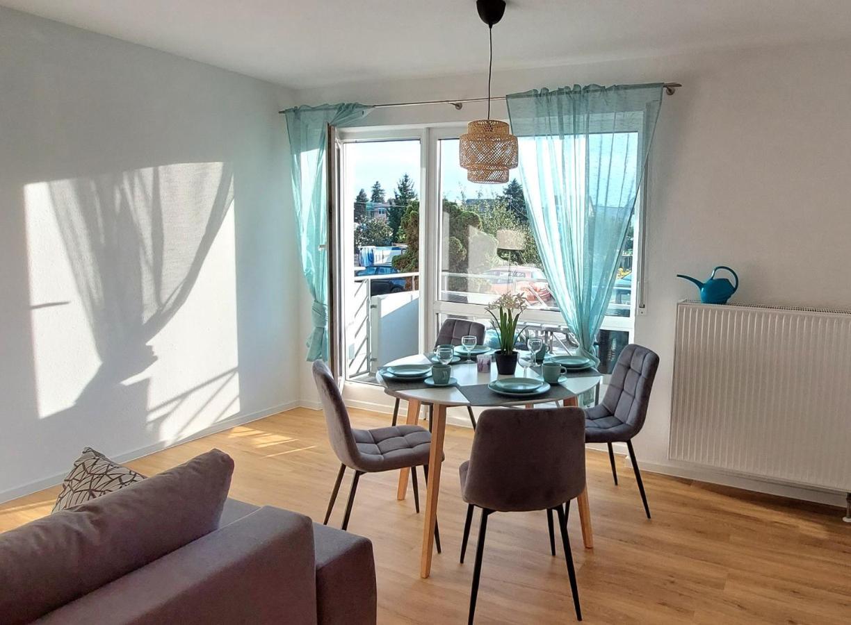 Moderne Wohnung Mit Vollausstattung In Ruhiger Lage, W-Lan Grossrohrsdorf Bagian luar foto