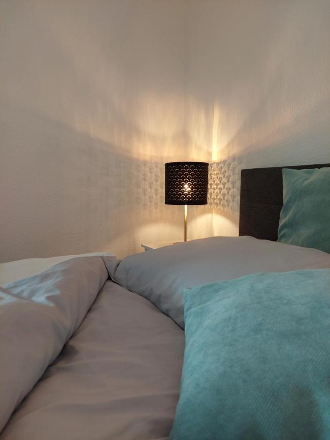 Moderne Wohnung Mit Vollausstattung In Ruhiger Lage, W-Lan Grossrohrsdorf Bagian luar foto