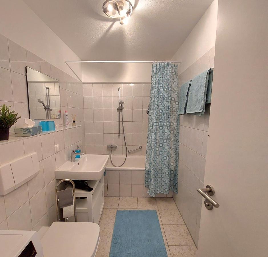 Moderne Wohnung Mit Vollausstattung In Ruhiger Lage, W-Lan Grossrohrsdorf Bagian luar foto